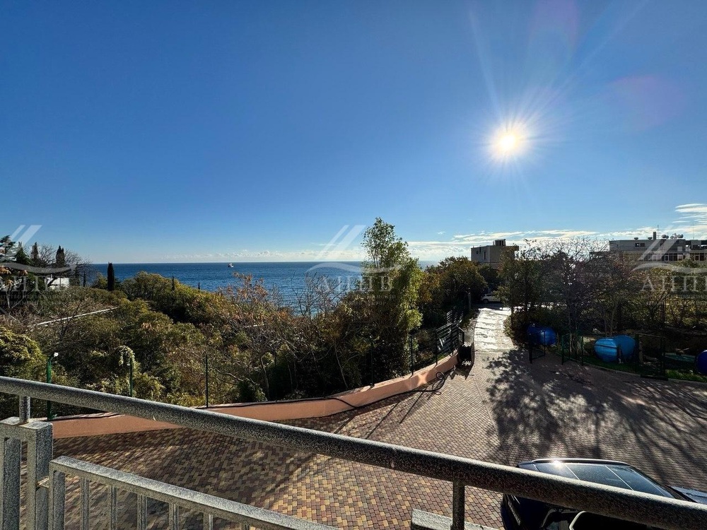 ЖК "Россия" здание "Подкова"