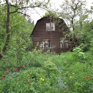 Дом, 87 м² на участке 8 сот.