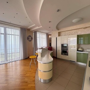 Апартаменты с видом на море в Ялте, 242м².