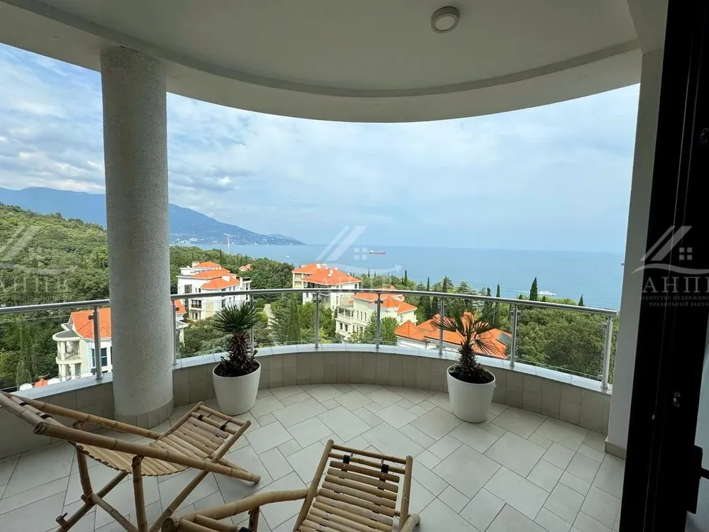 Многокомнатные апартаменты в клубном доме