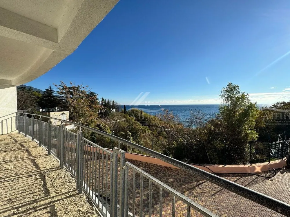 ЖК "Россия" здание "Подкова"