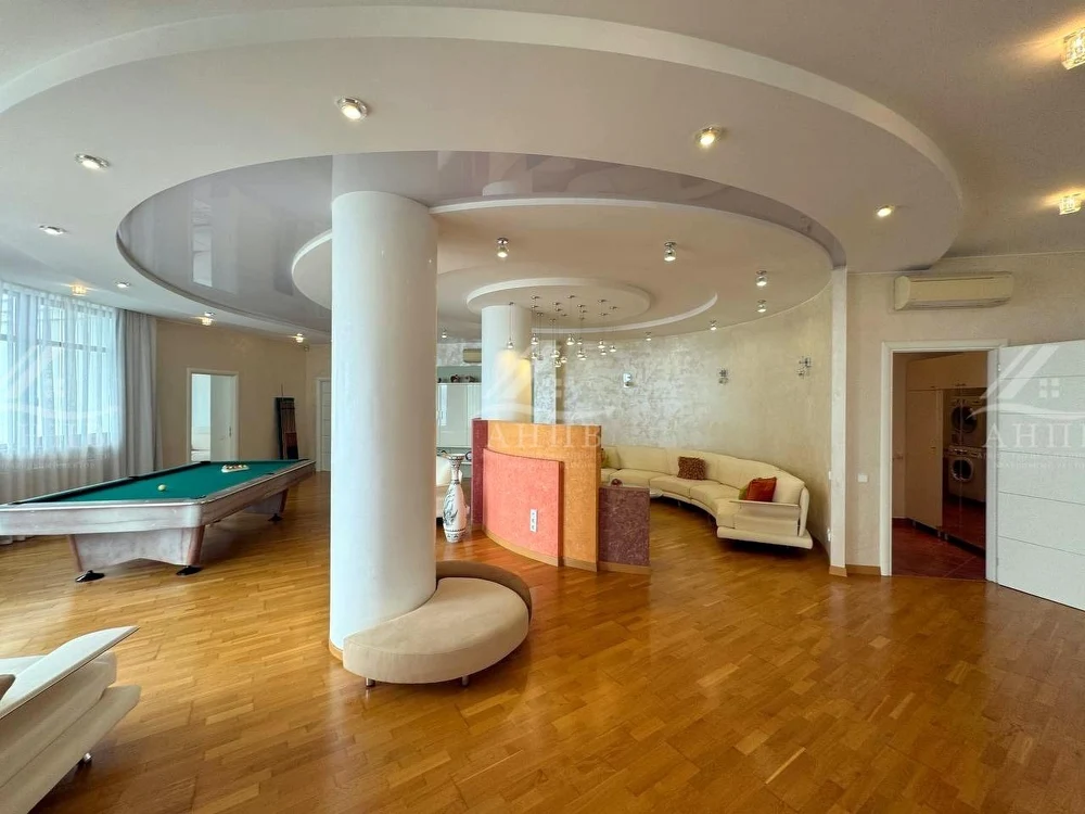 Многокомнатные апартаменты в клубном доме