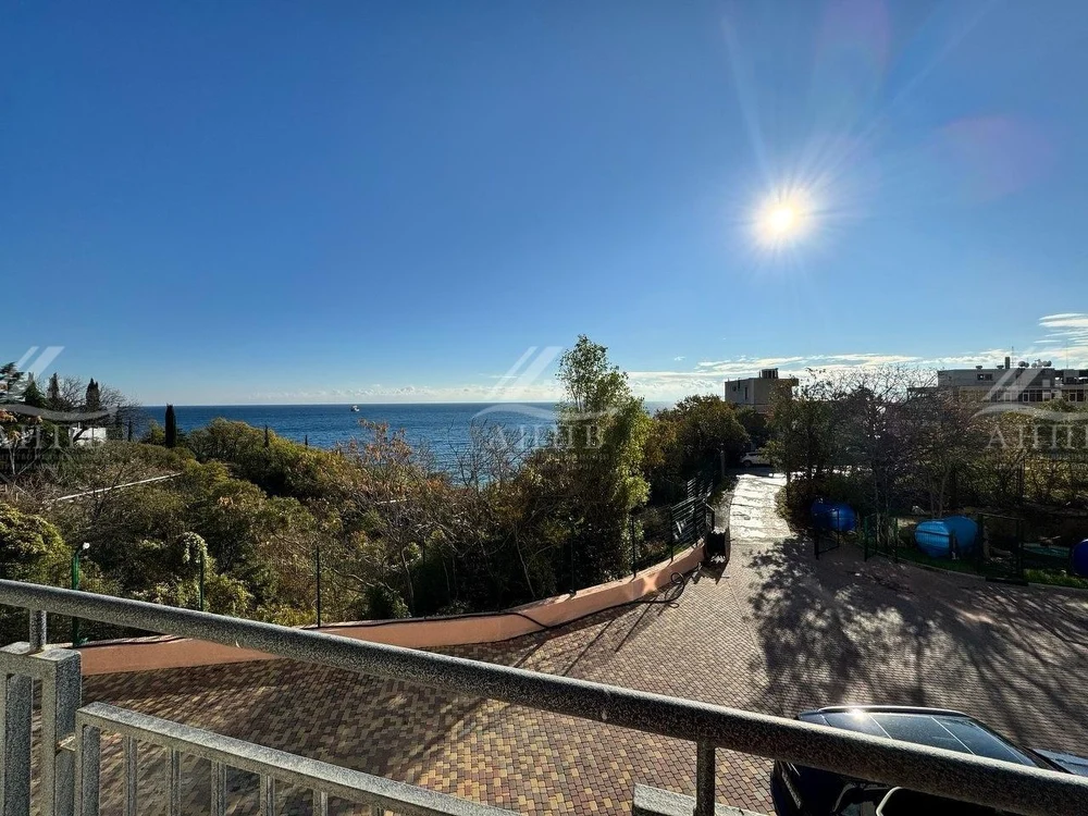 ЖК "Россия" здание "Подкова"